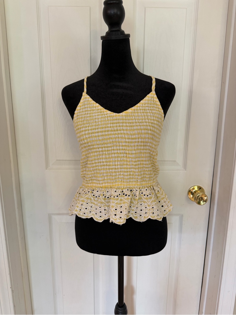 Sim & Sam Yellow Gingham Peplum Cami Women's Size M Eyelet Hem Boho Summer Top